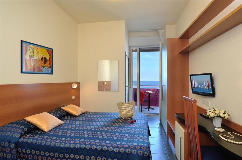 Hotel Atlantic Vista Mare Pésaro Exterior foto